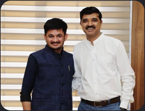 Hardik Tamaliya with another leader